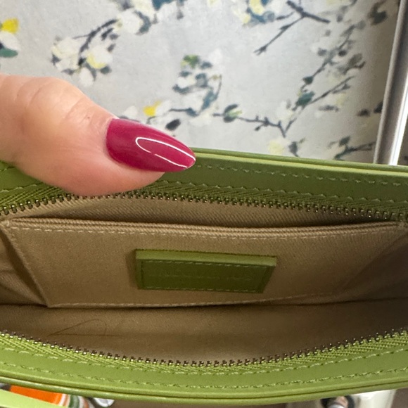 Jacquemus Light Green Shoulder Bag - Picture 11 of 11